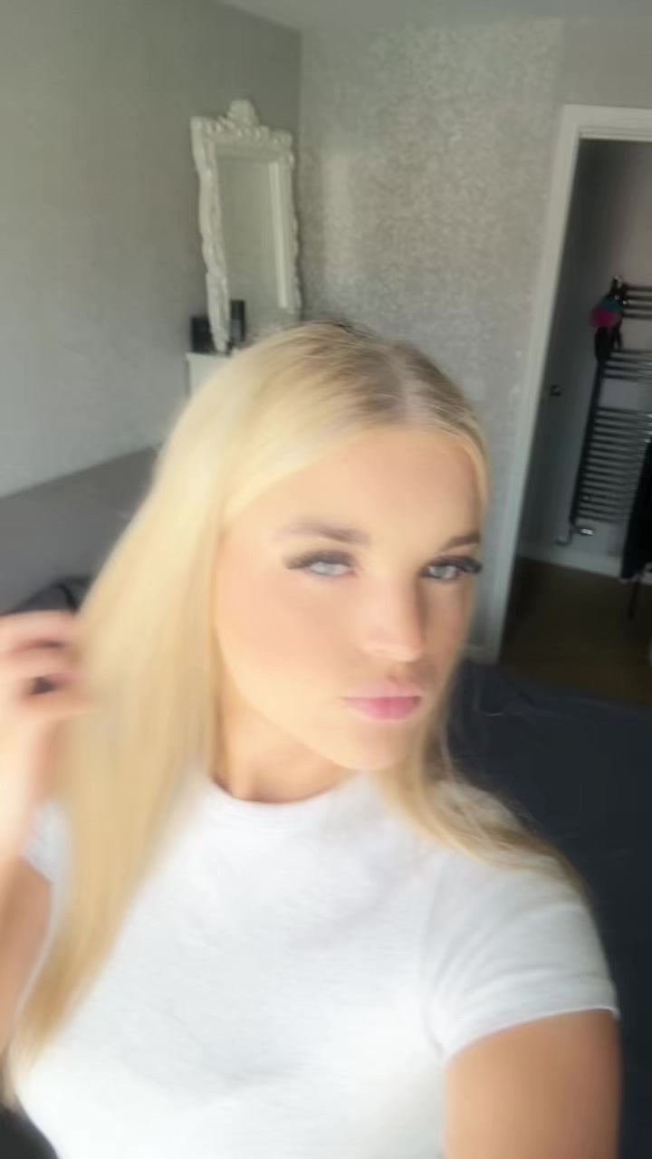 @𝓼𝓸𝓯🌺👑🌸🎀🛍️