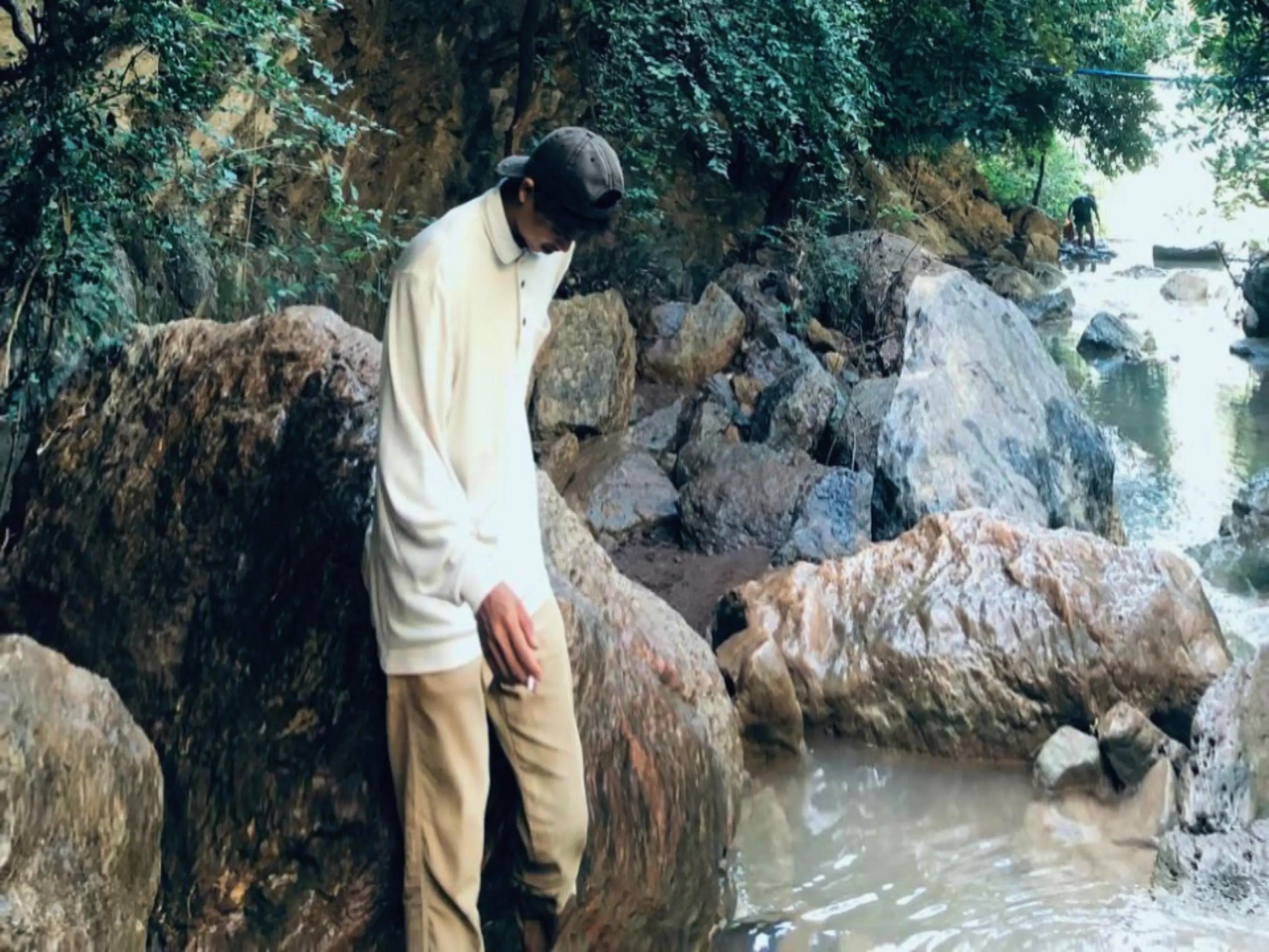 @.