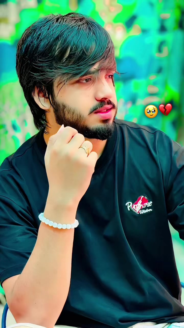 @👑 Huzaifa_mirza 👑