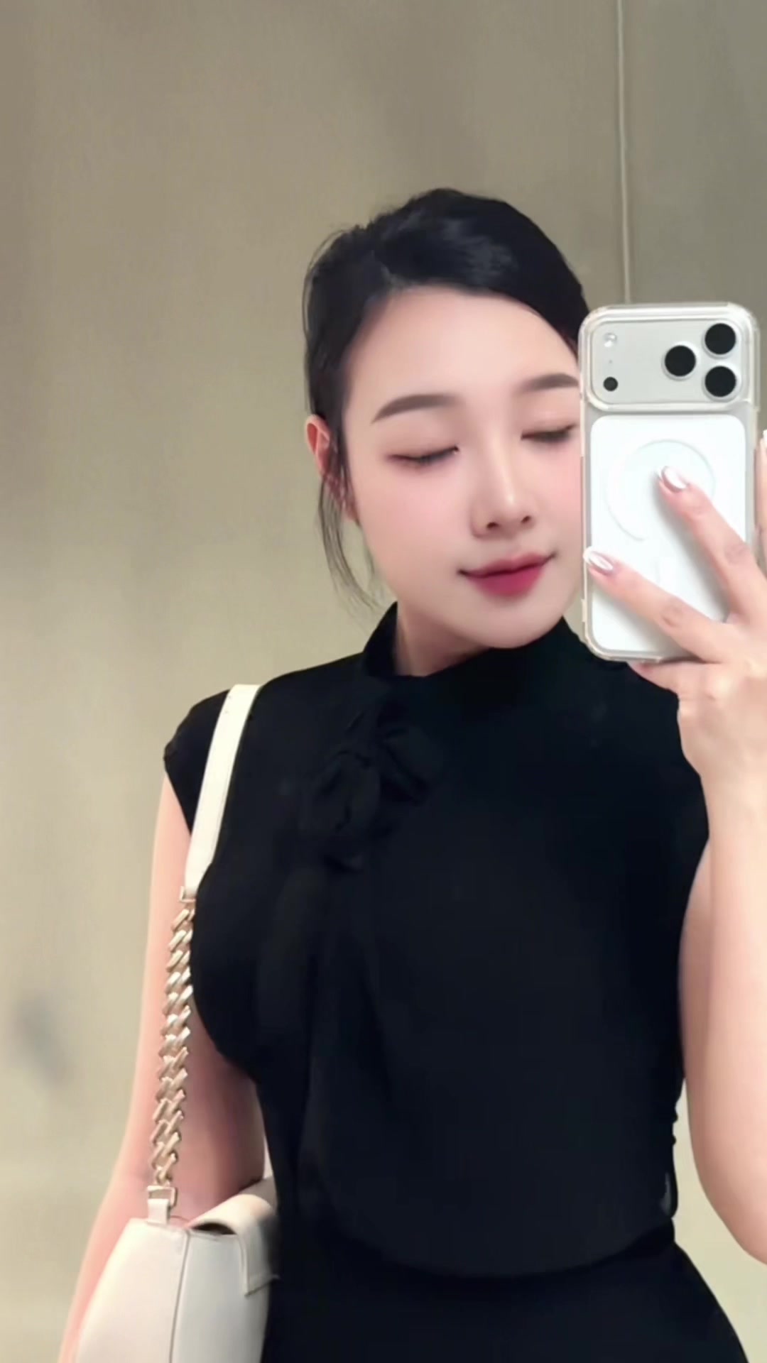 @NguyenHangMun