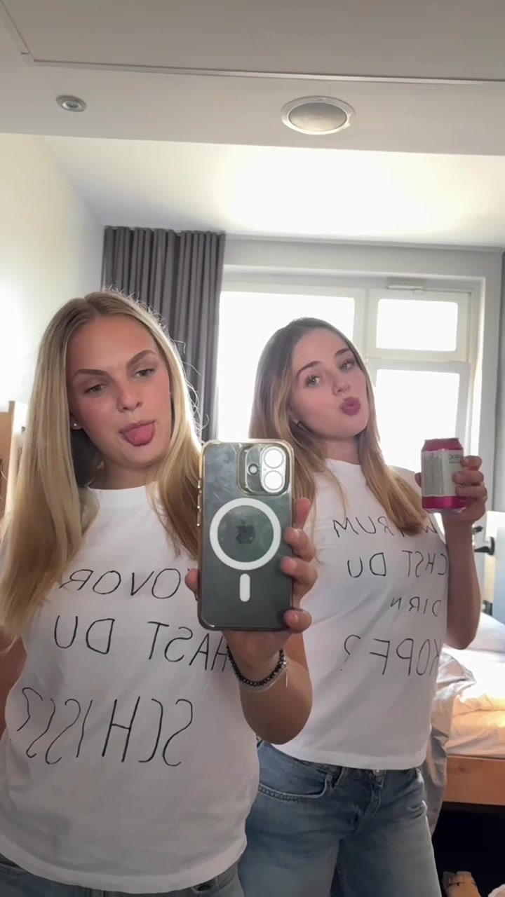 @Milla & Josefine 💌