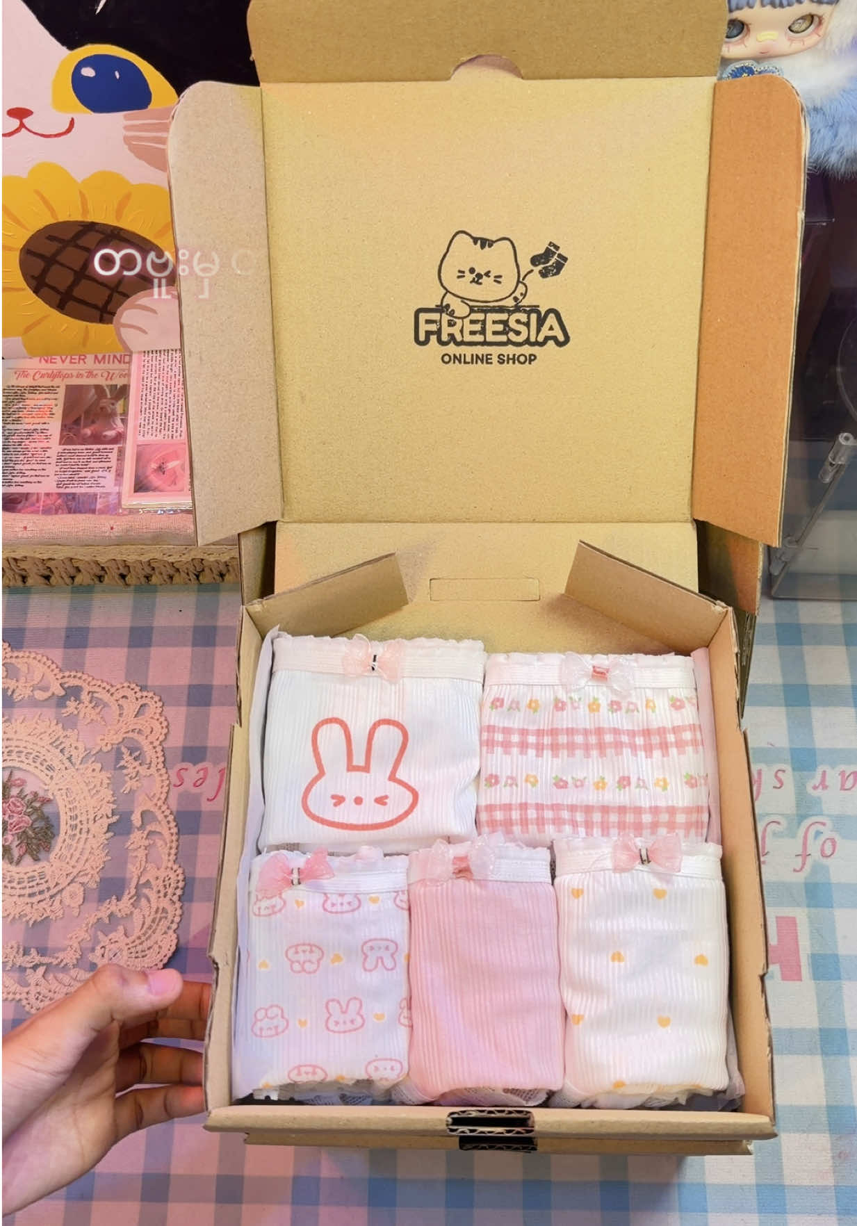 @Freesia online shop