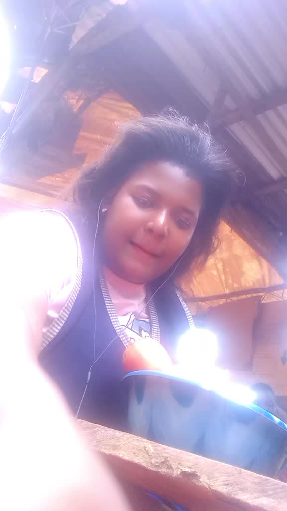 @moureen