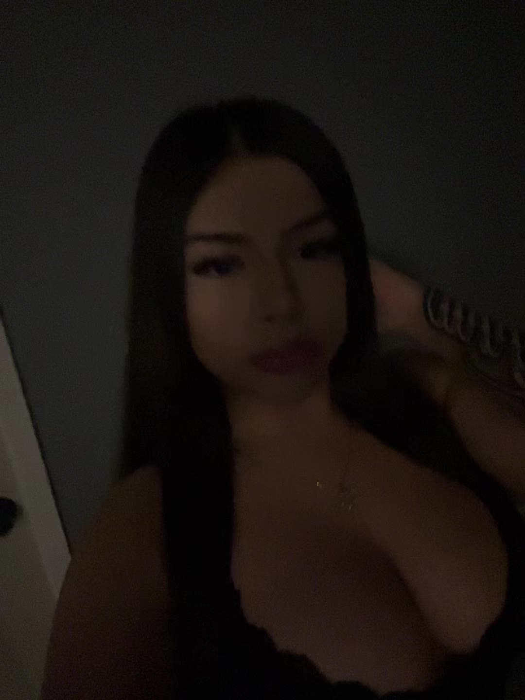 @️