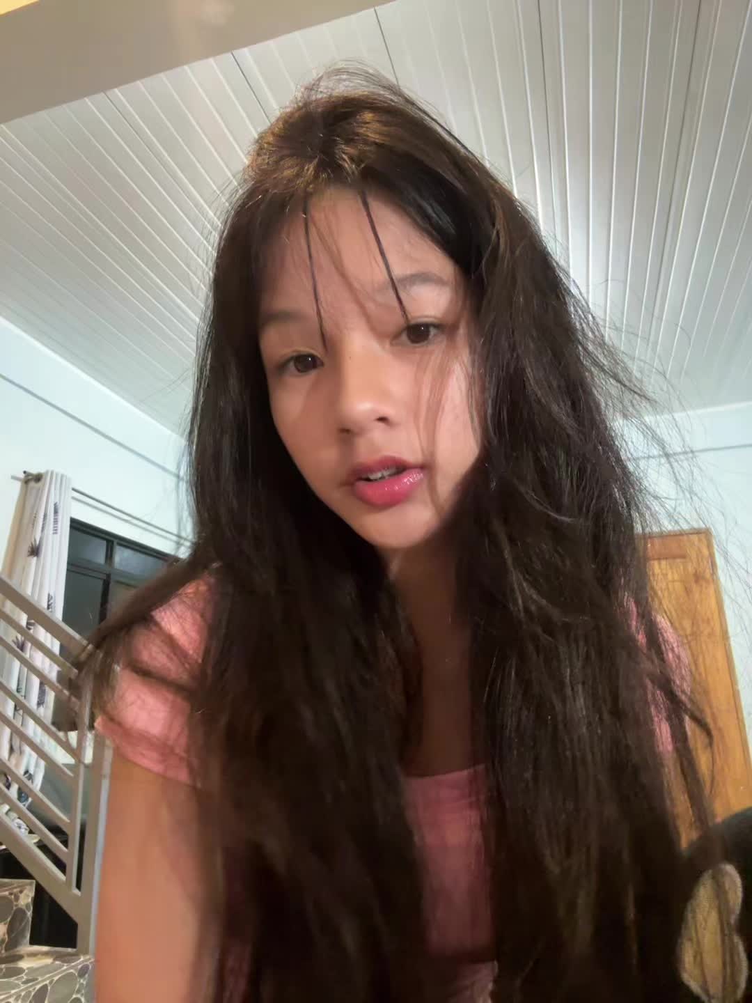 @litchownie.