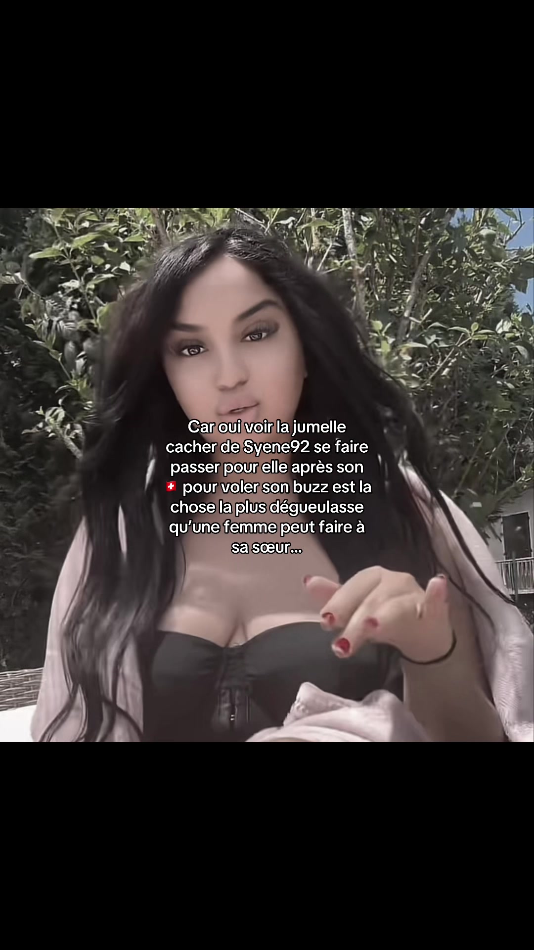 @Volt4