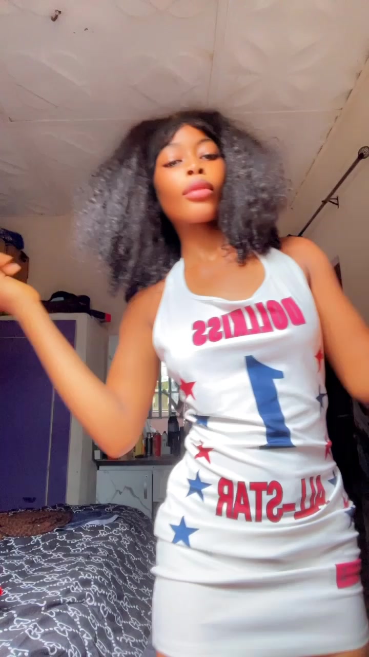 @Ella💕❤️💕