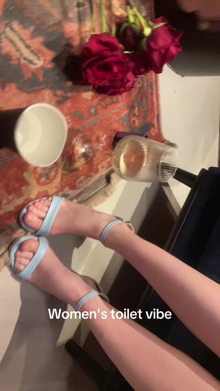 @🧝🏼&zwj;♀️