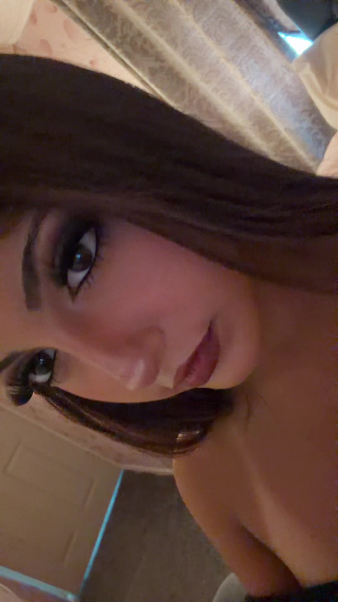 @𝓮.