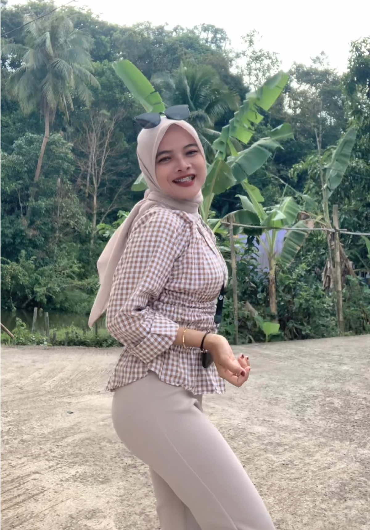 @hmmm_mm105