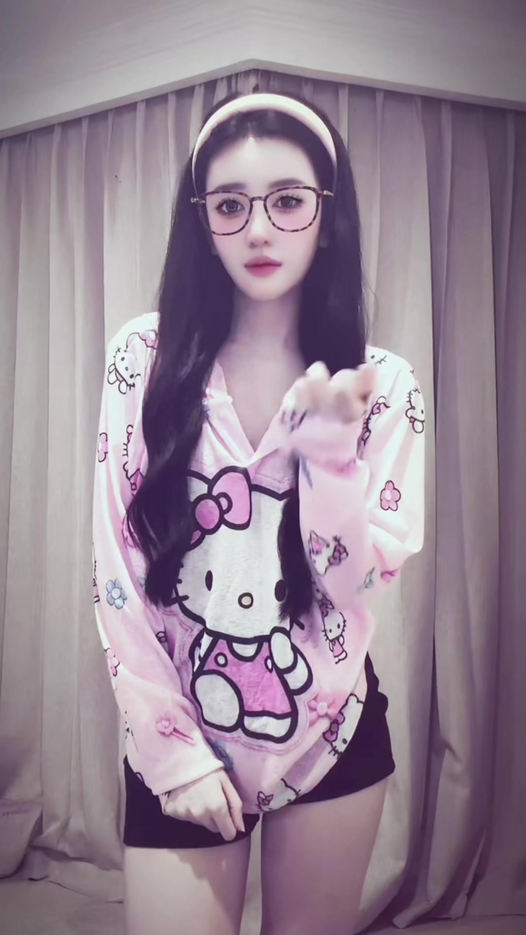 @Người kh&ugrave;ng bị đẹp 🧏🏻&zwj;♀️
