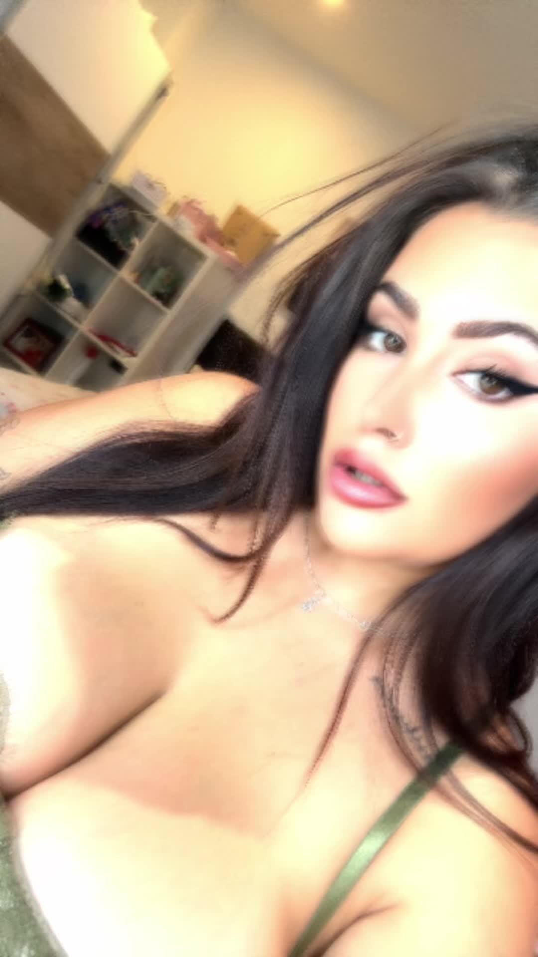 @Sindycarvajal98