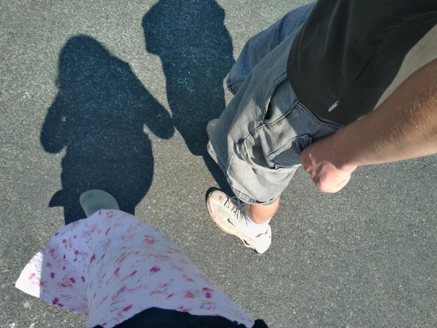 @𝑒𝑧🪽💫