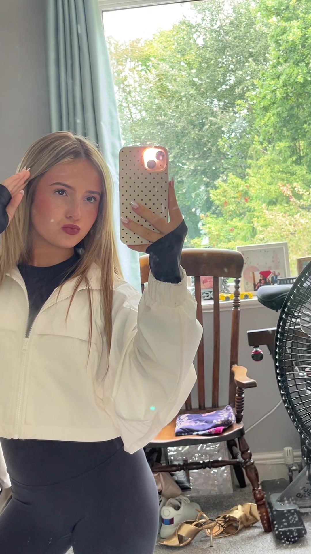 @Ellie withers 🤎🪽