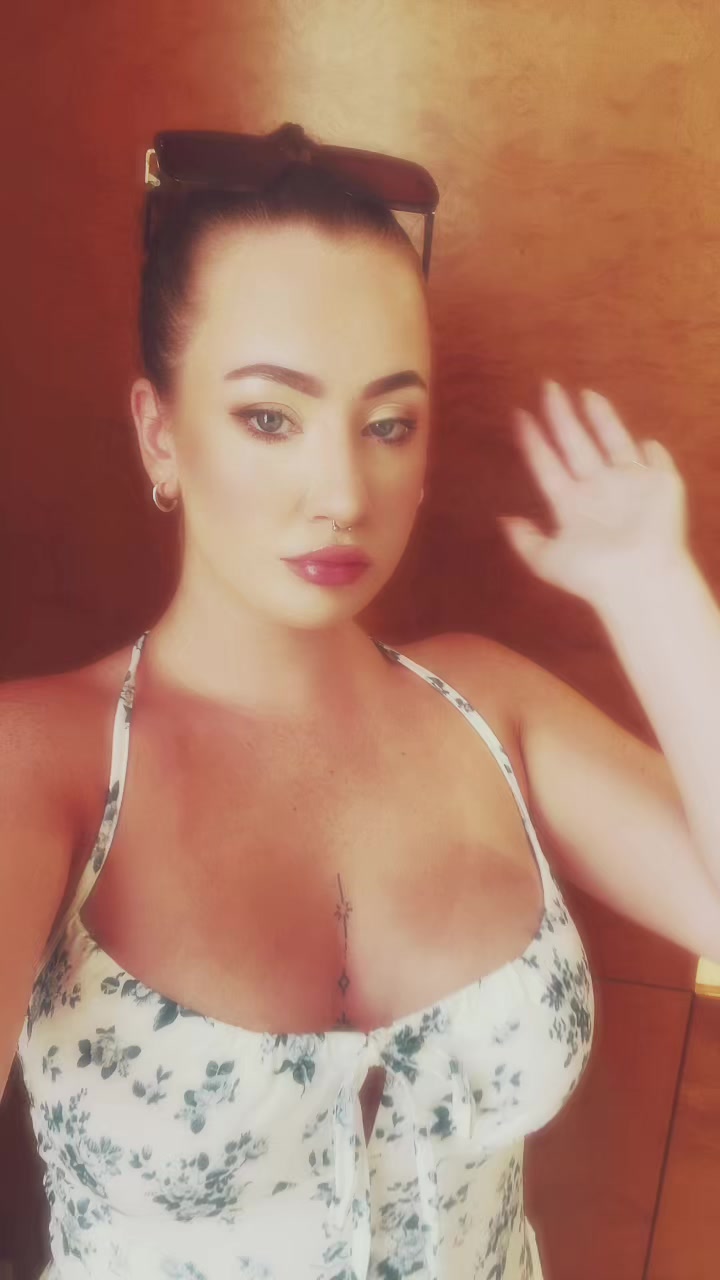 @˚ʚ♡ɞ˚