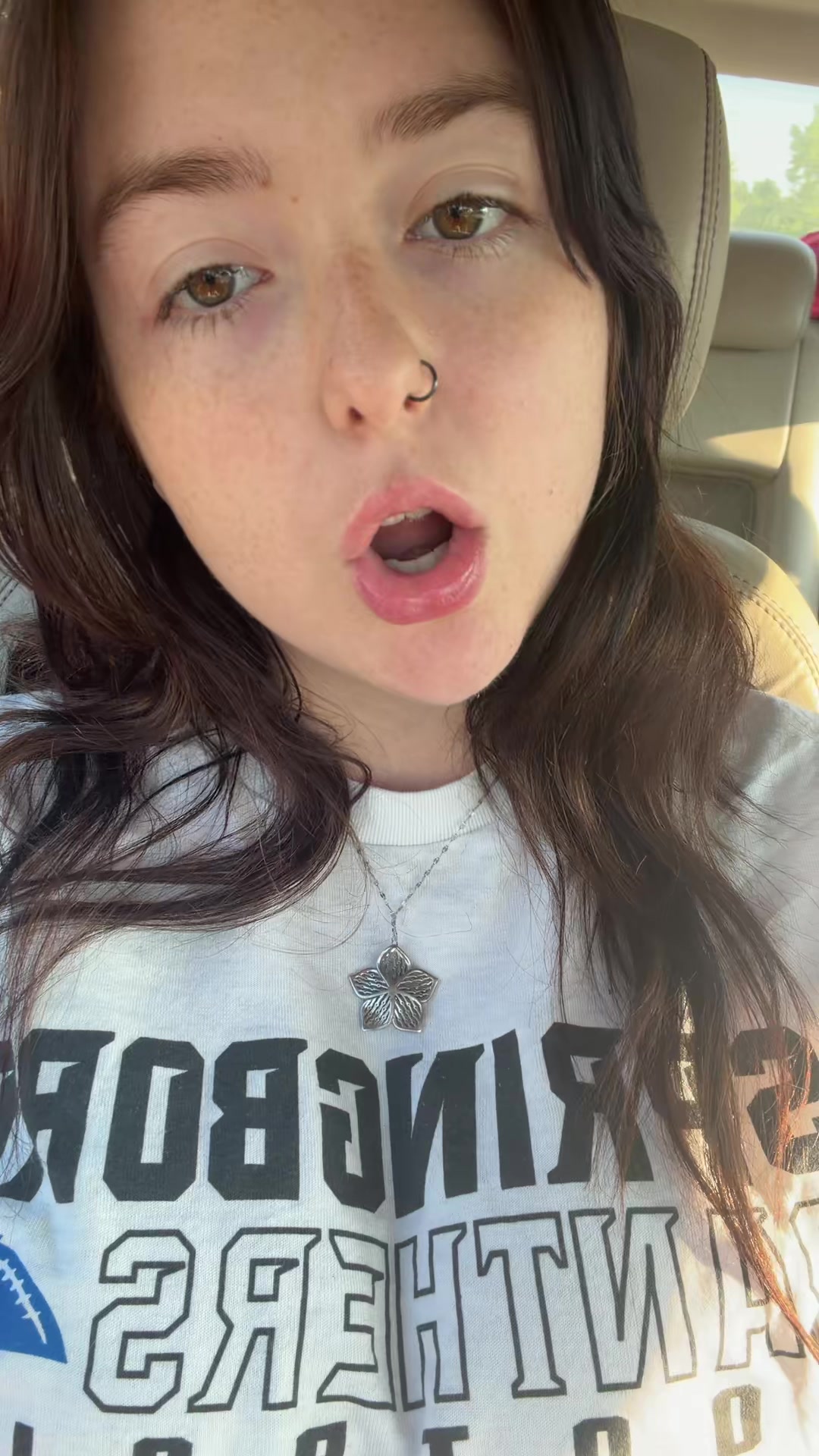 @Ella 🥀