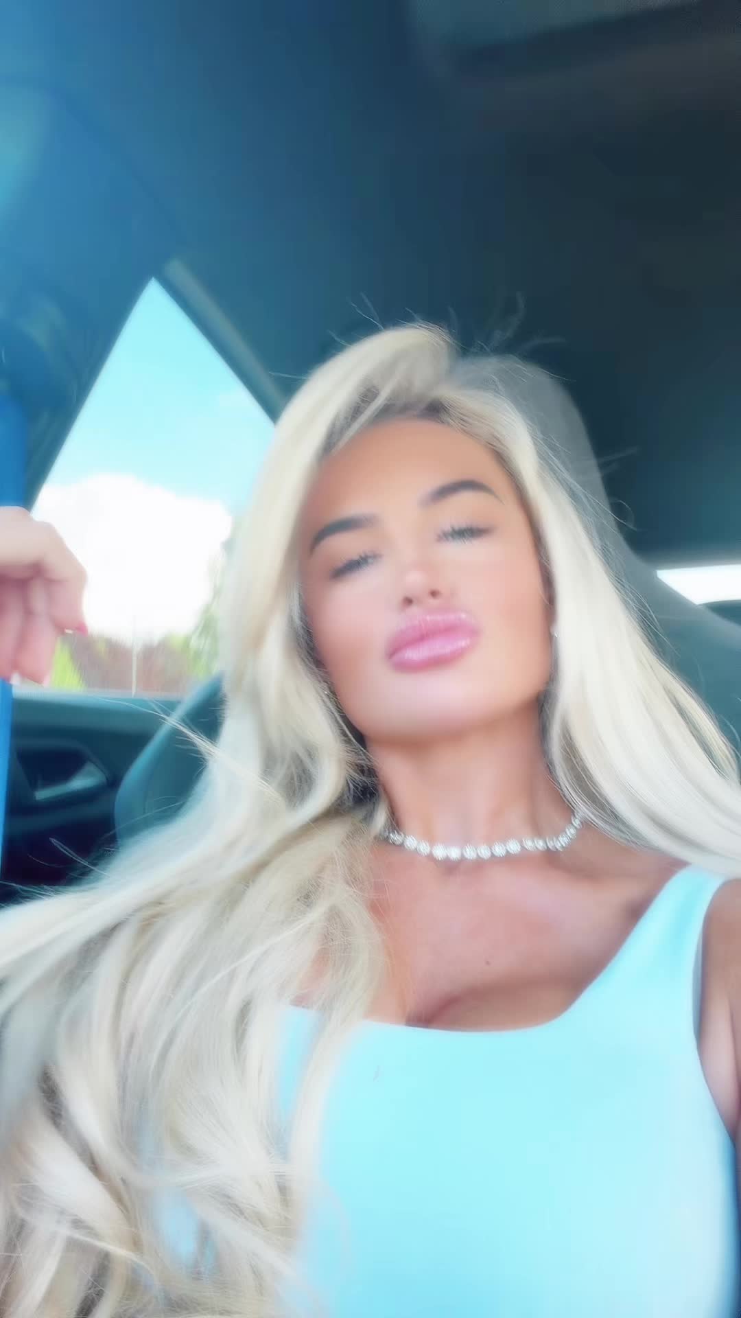 @Blondie 👸🏼😜🤟🏽✨