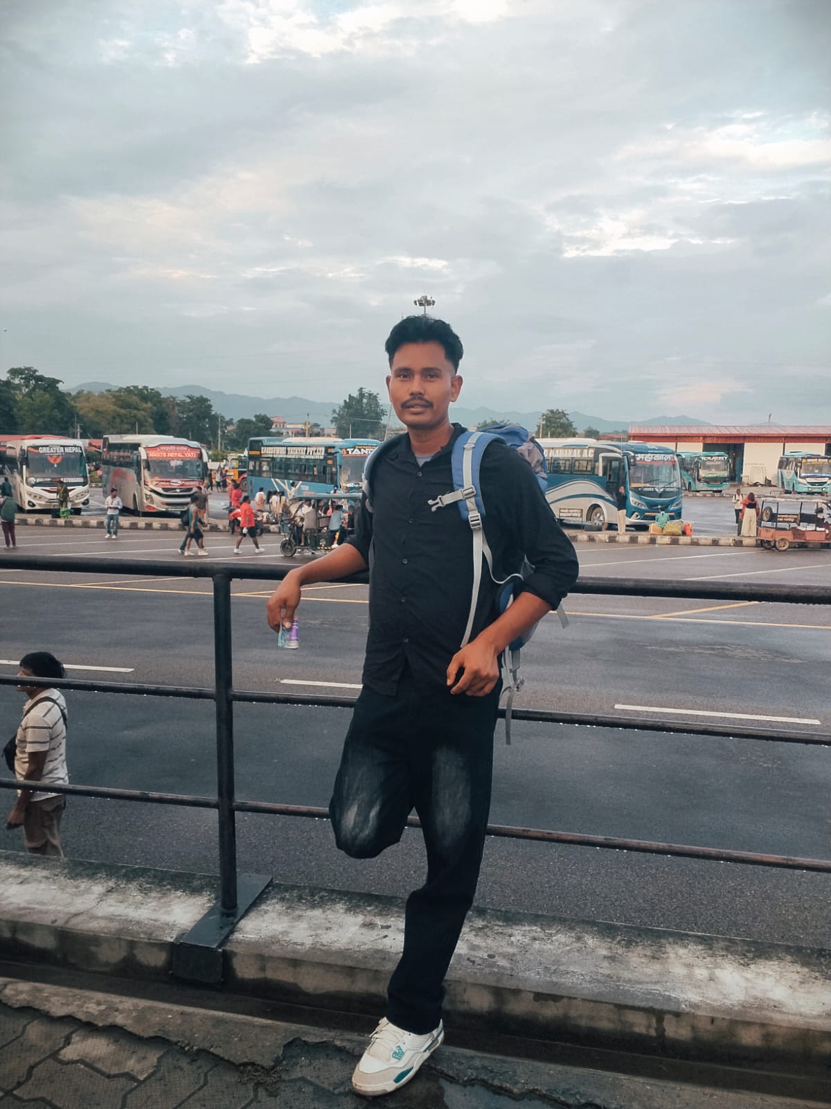 @mr . Ak ❣️💐💐💐💐