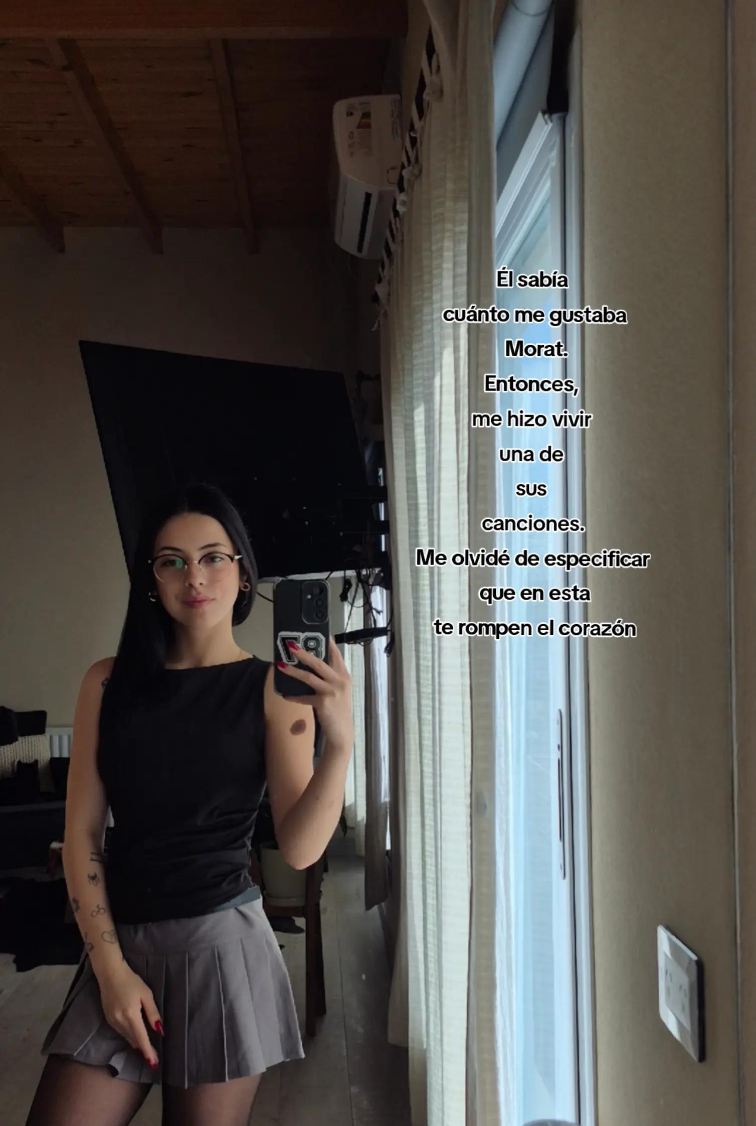 @zoeeakinito