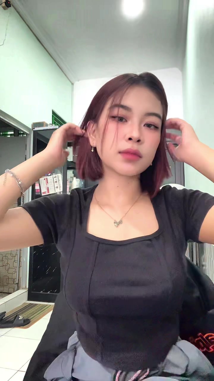@Nisaaaaaaa