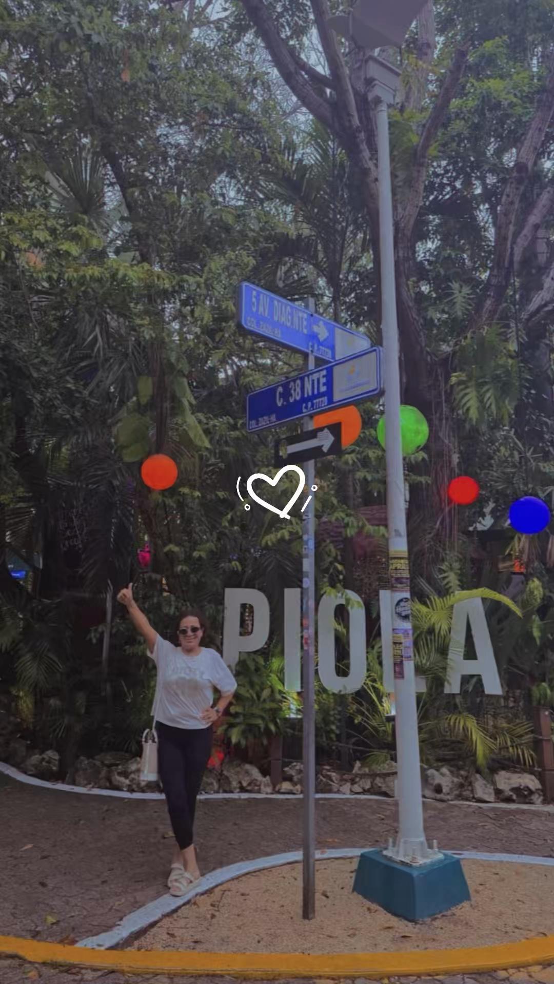 @Ana