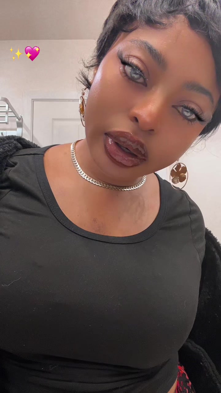 @Annamaria🇨🇦✨🕊️
