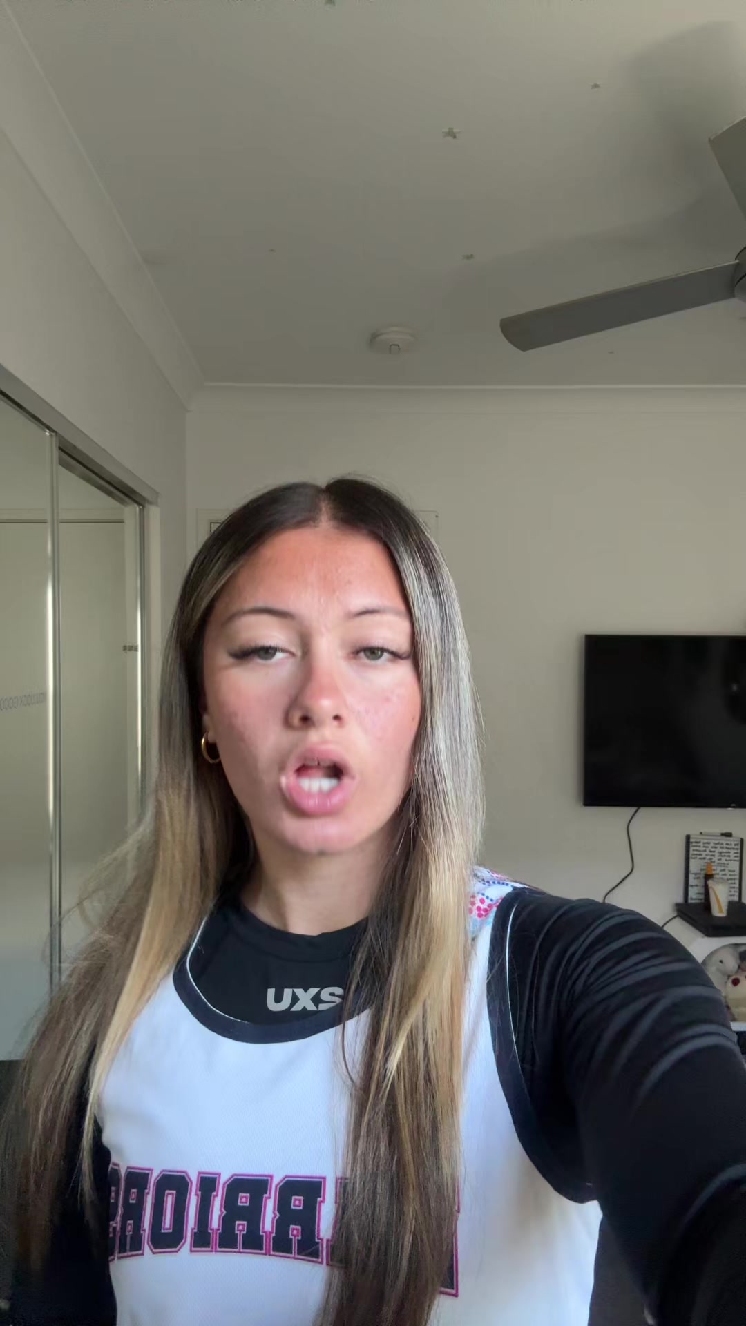 @ELLA TINO