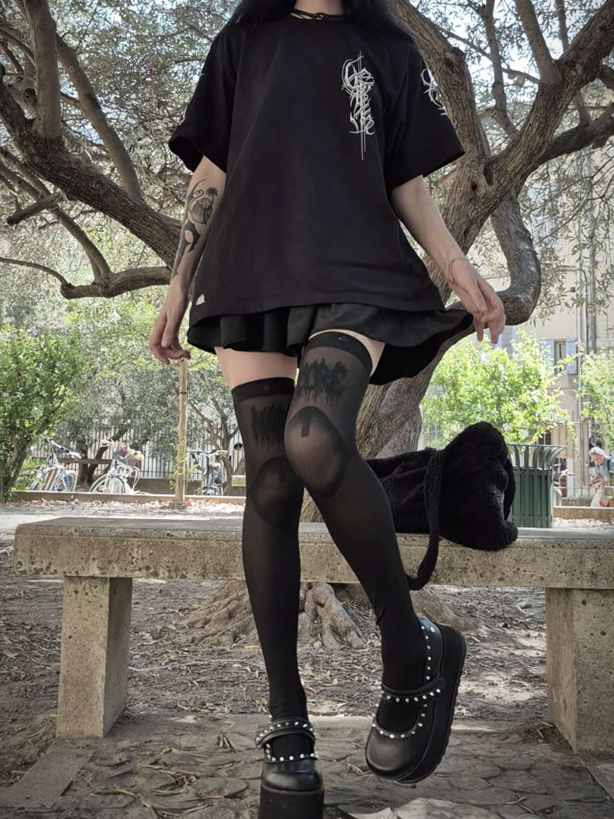 @𝕯𝖔𝖑𝖑'𝖘 𝖗𝖔𝖚𝖙𝖎𝖓𝖊.