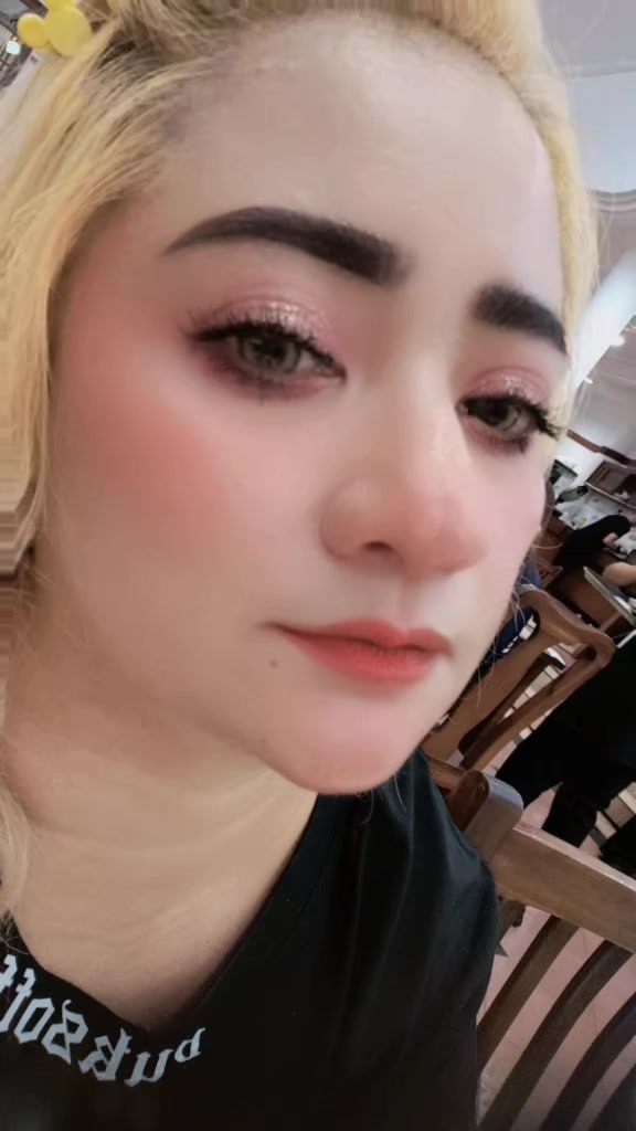 @shahhira