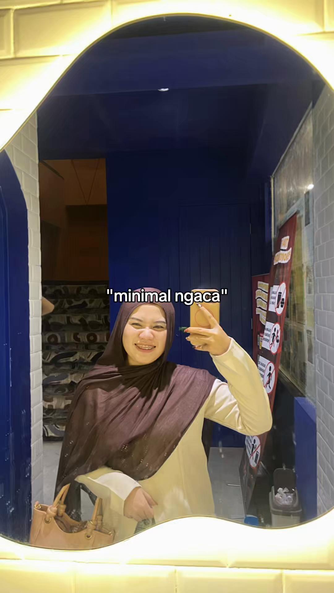 @Okiemegas
