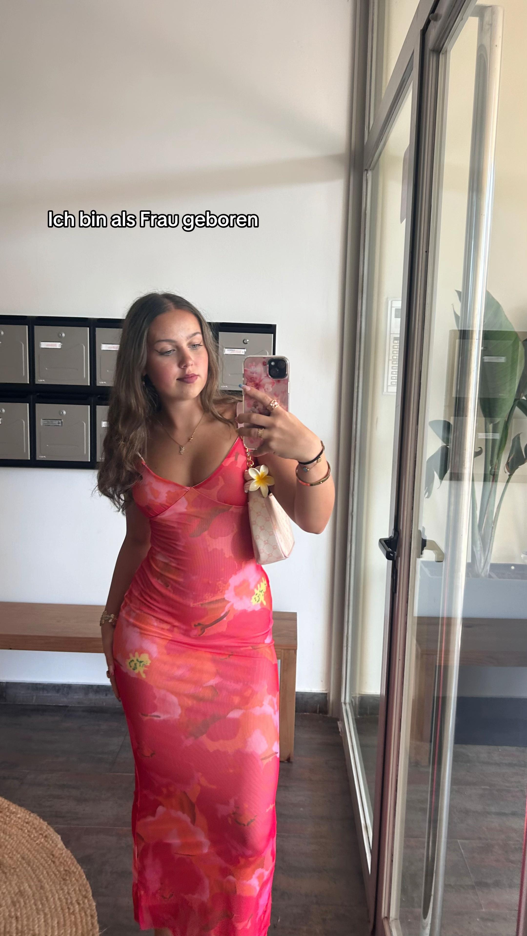 @Veronika