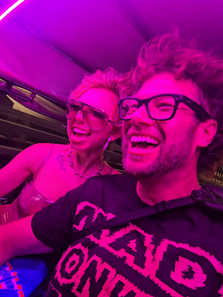 @BusandBunny