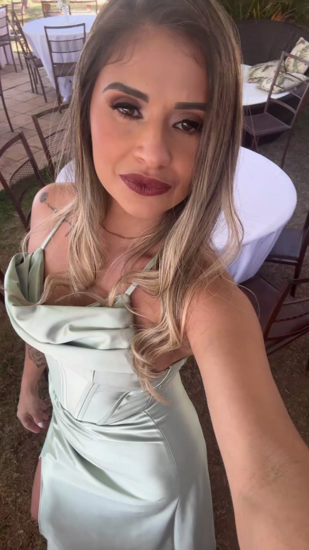 @M&aacute;bila Caroline