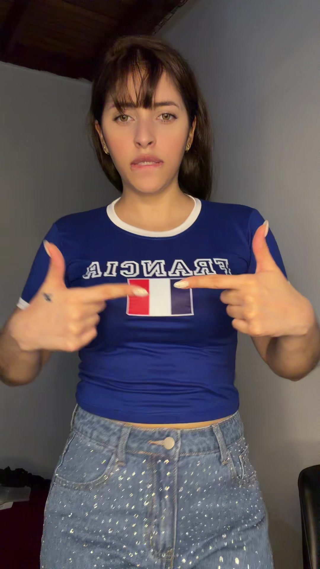 @Alejacamach1