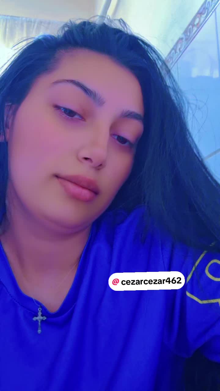 @Andreea Queen
