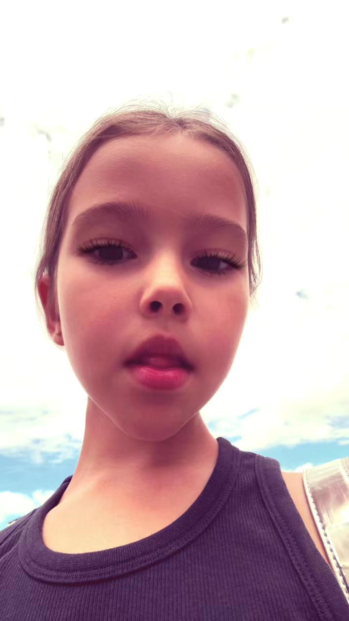 @Тгк: Анікс 🎀
