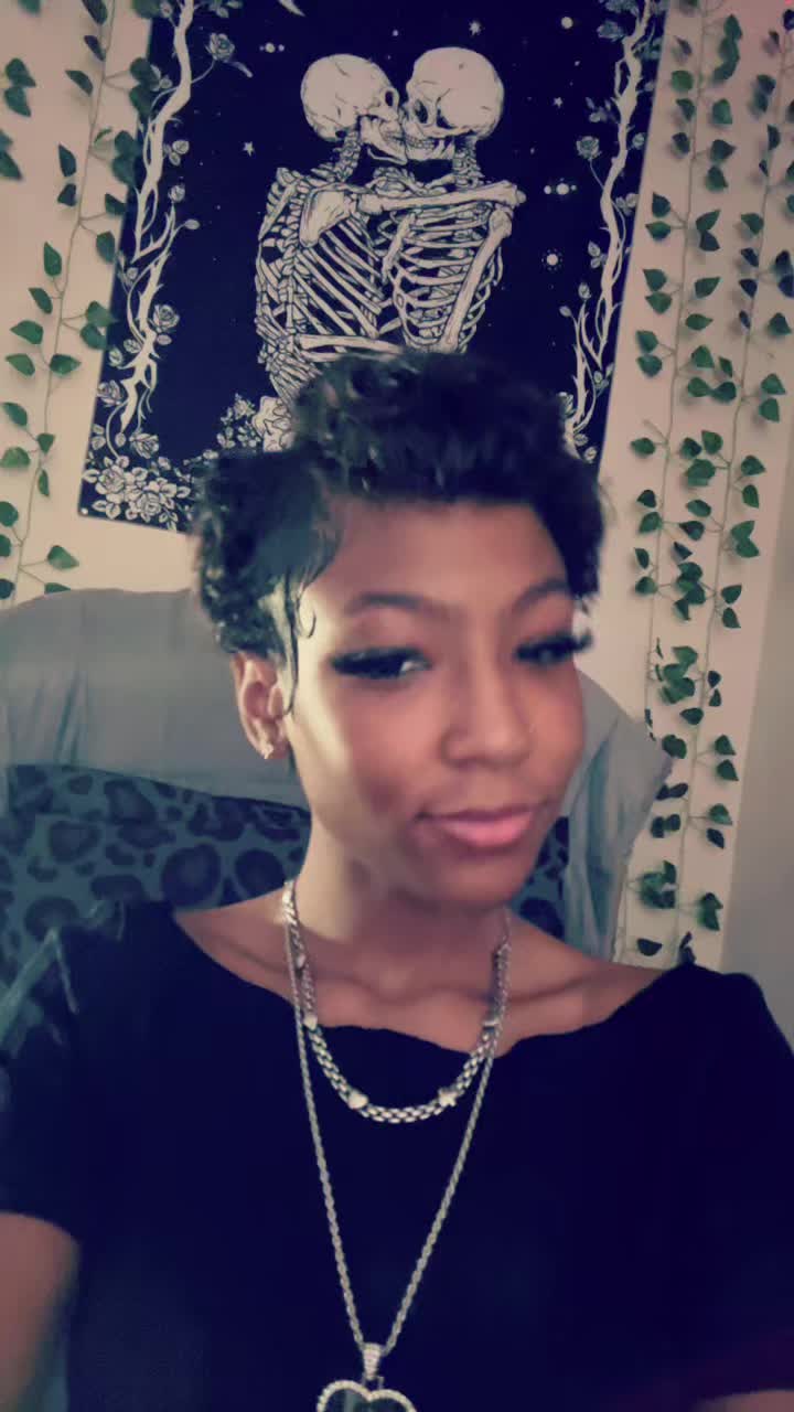@pr3ttyluhscorpio