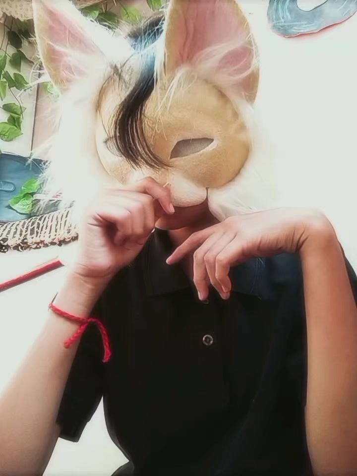 @🐾★~ ☾ 𝐿𝑜𝑛𝑛𝑎 ☽~★🐾
