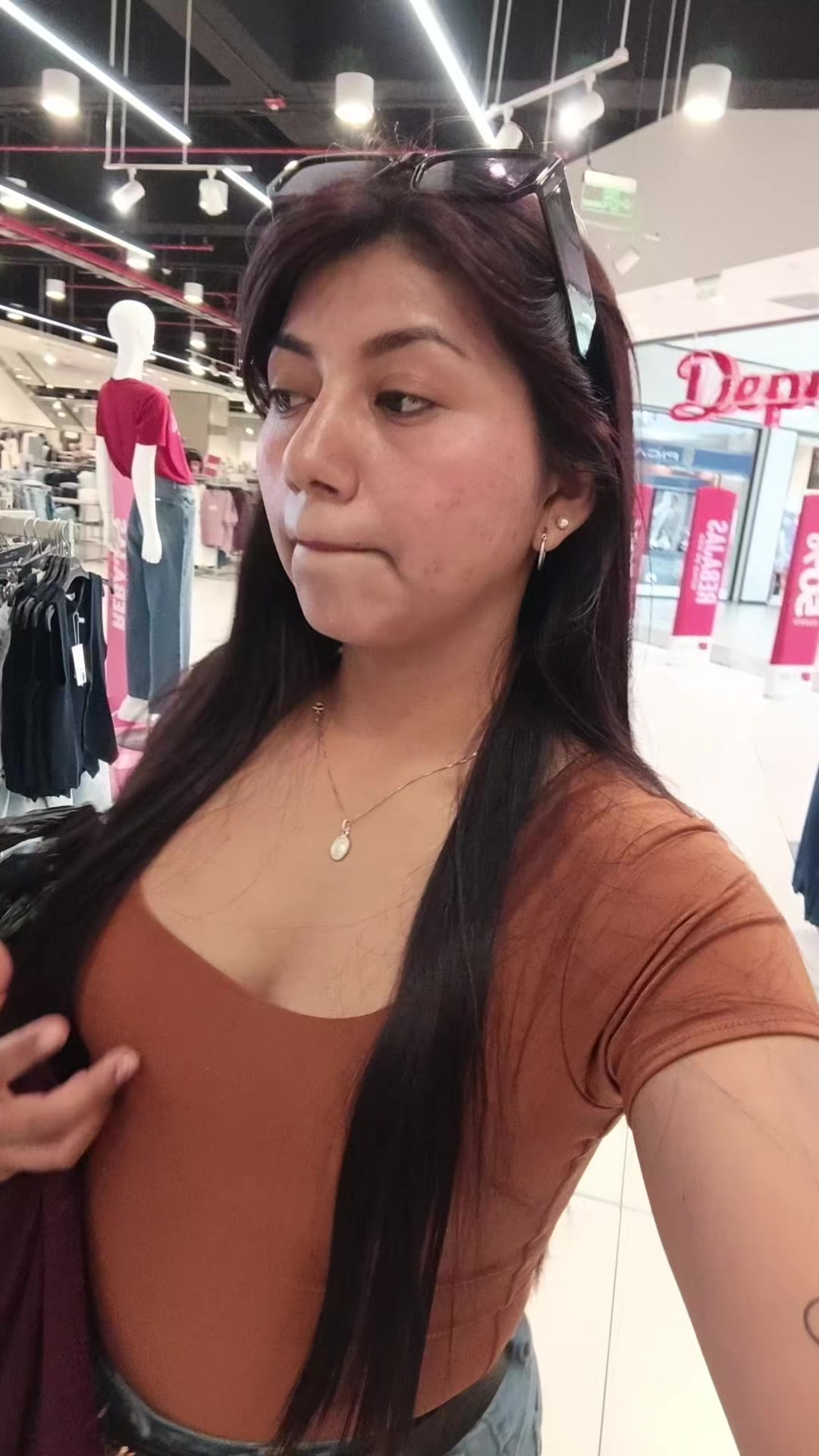 @✨ Lorenitha 🐽
