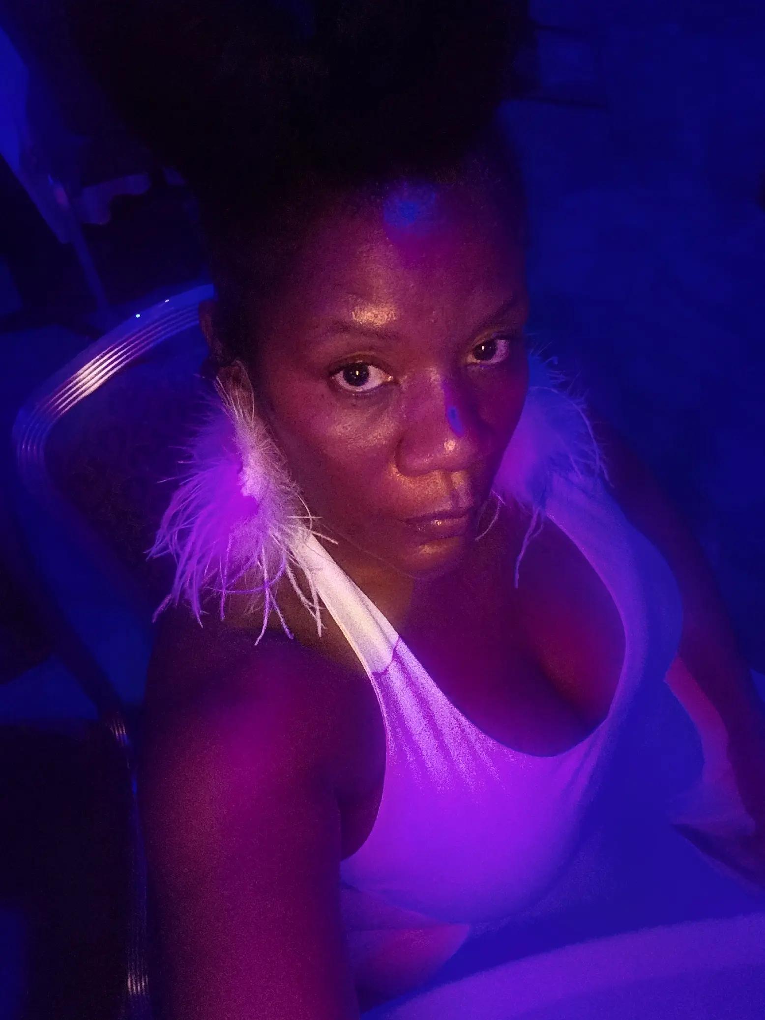 @thatgirlnamedoni