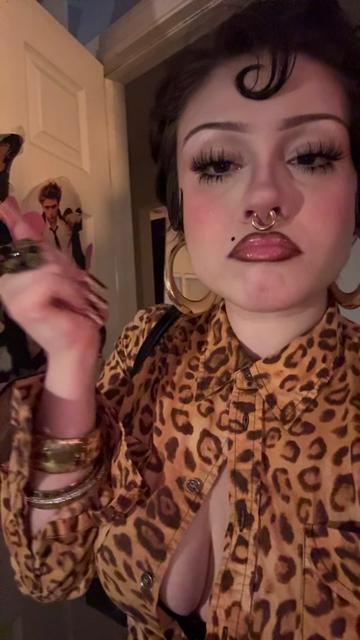 @liathebug