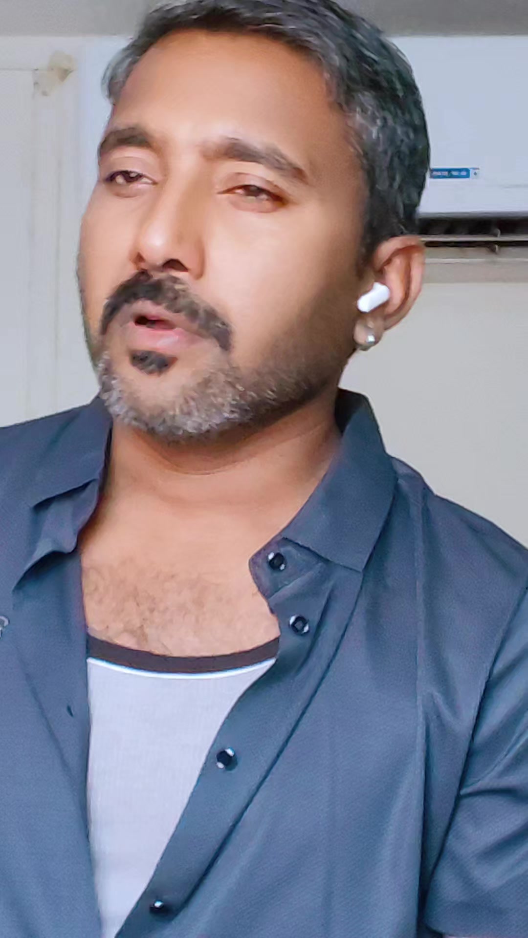 @RAM SINGH Retro king 👑