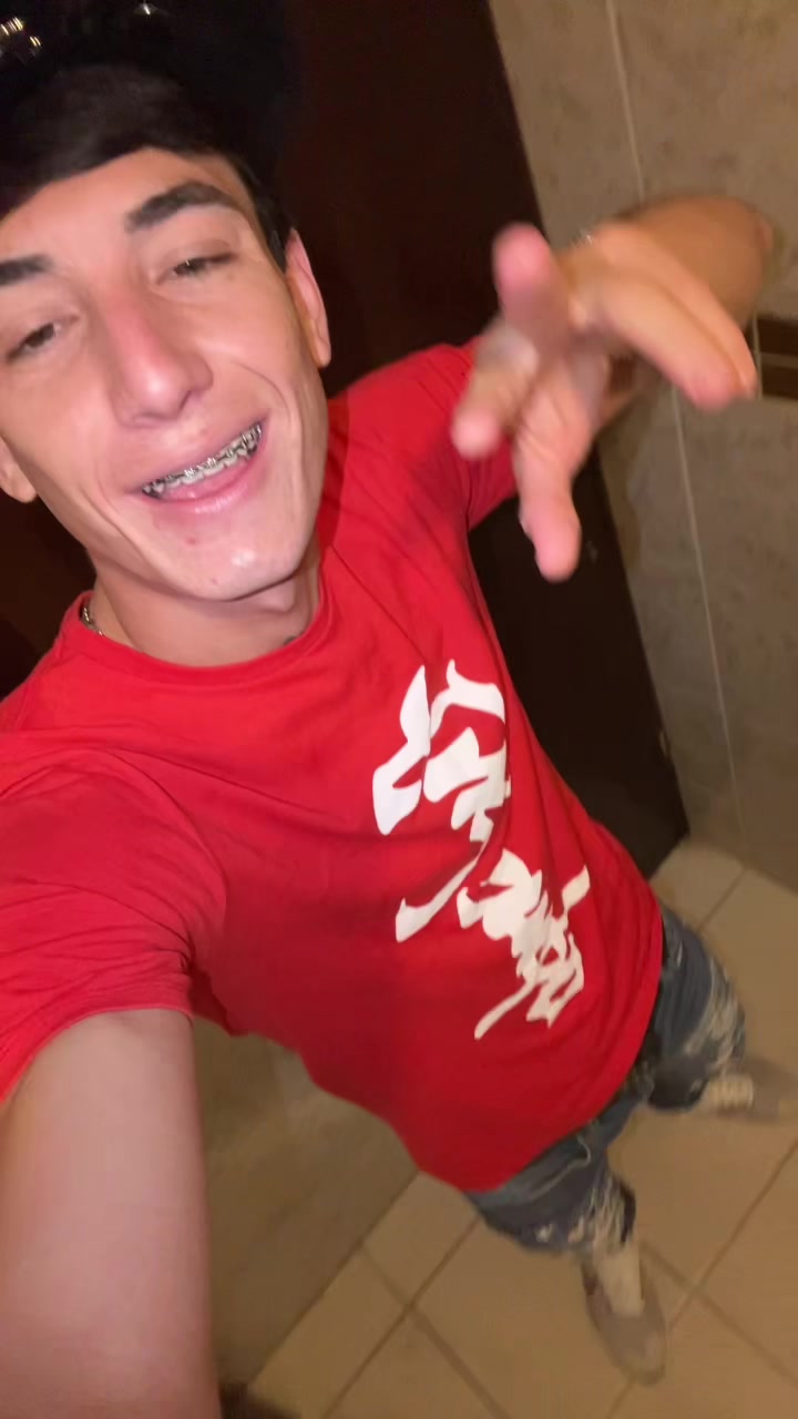 @Chambitas 🕺