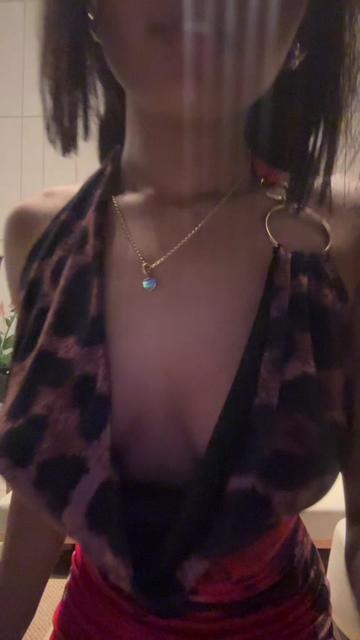 @uneedrayy