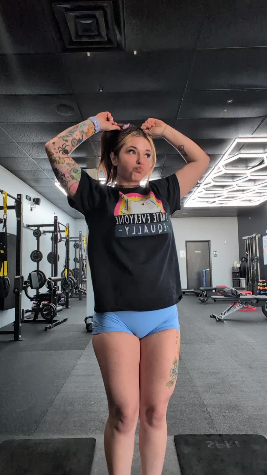 @BibbidiBobiBoo | Streamer