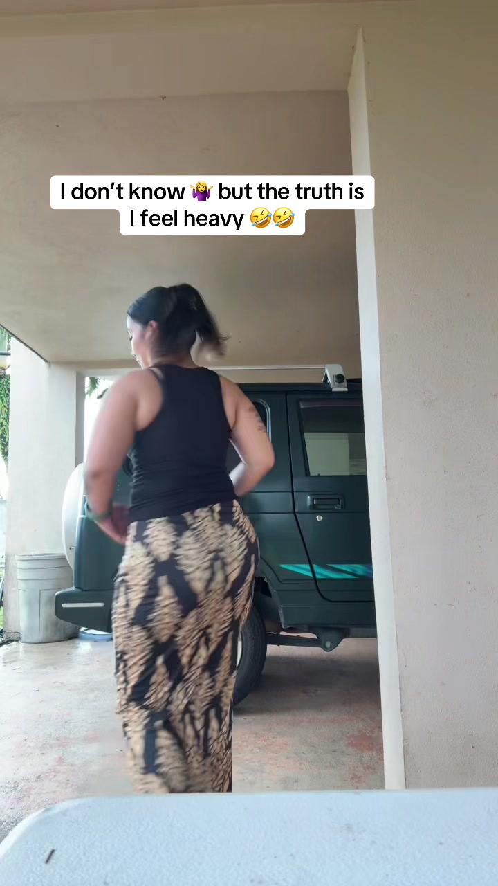 @🦋