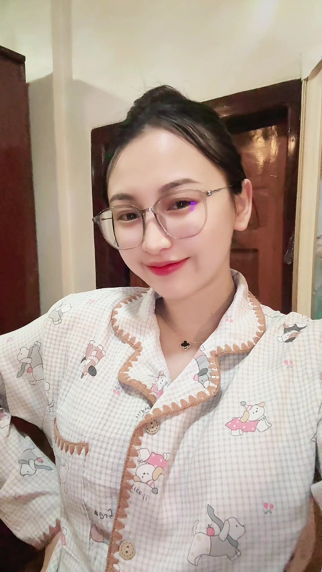 @MoMoSaingHyoe(ႁွမ်ႁွမ်🌷)
