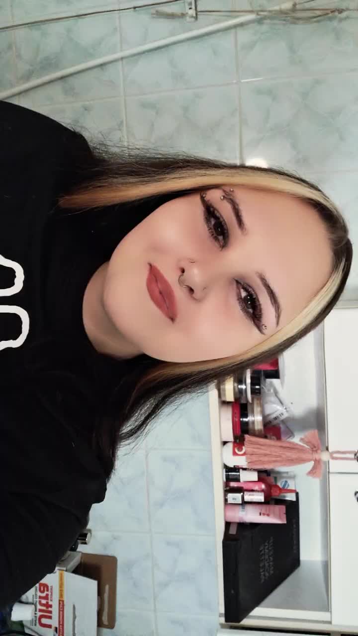 @Vanileya