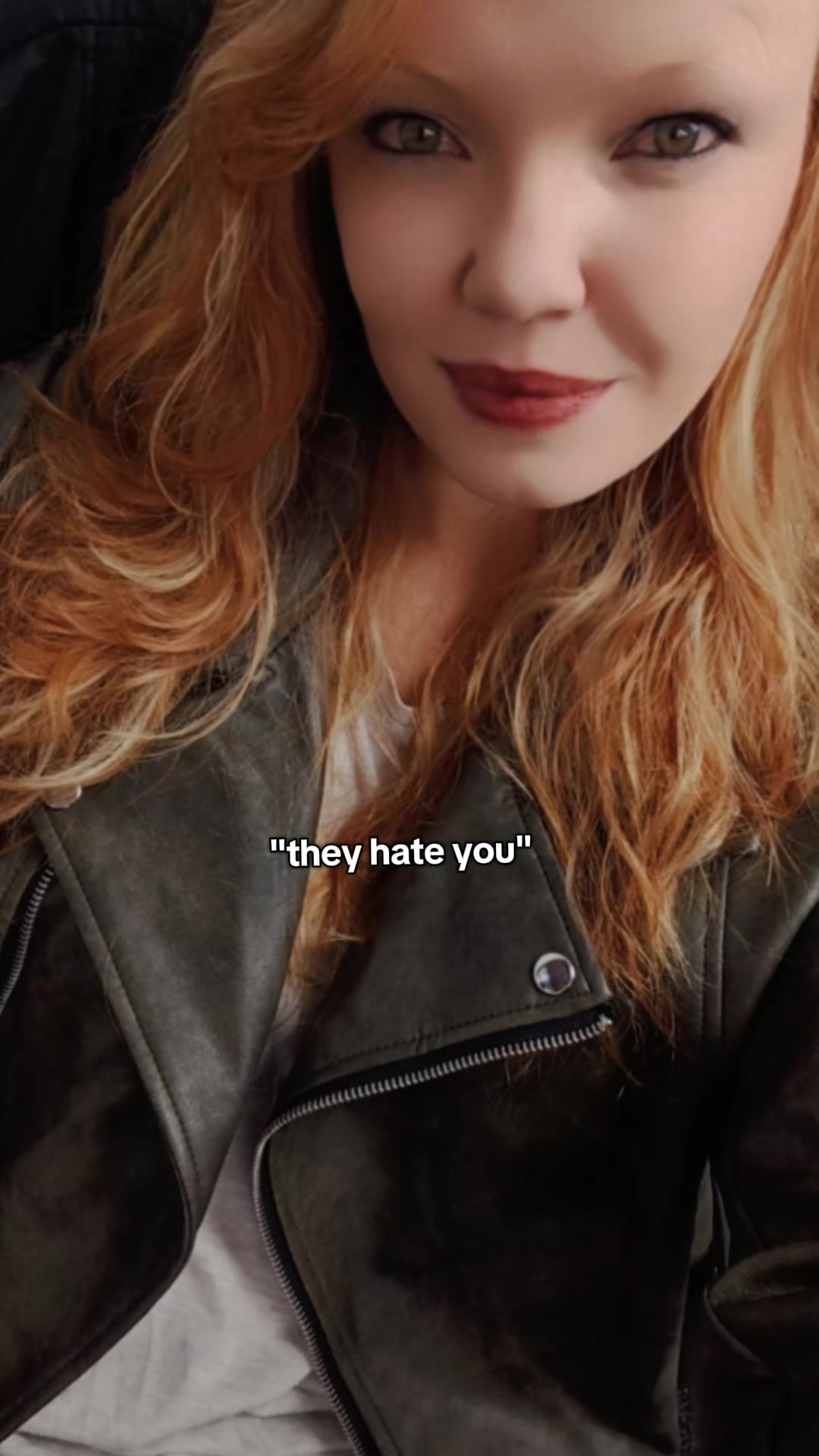 @JessaBella's Travel Vlogs