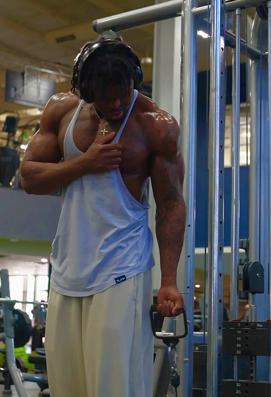 @_trobfitness_